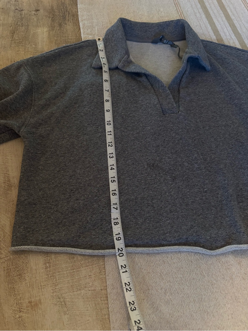 Vuori Sedona Polo Fleece Cropped Sweatshirt Heather Grey Women's Size Medium - Picture 10 of 11